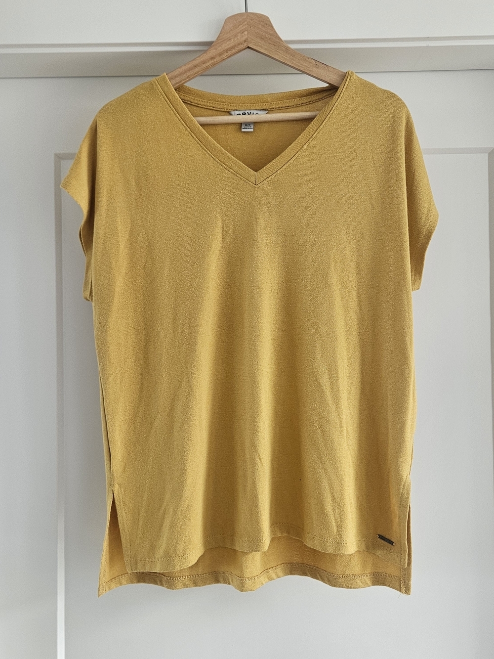 Orvis Mustard Yellow V-Neck Tunic Top - Medium